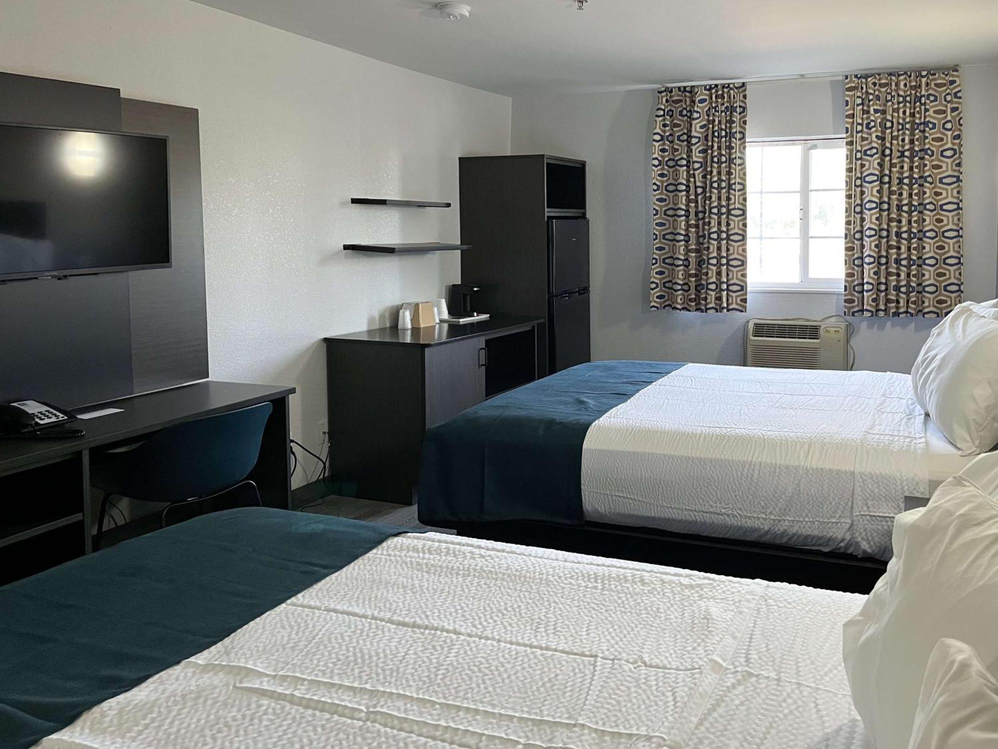 Studio 6 Suites Delano, Ca Bagian luar foto